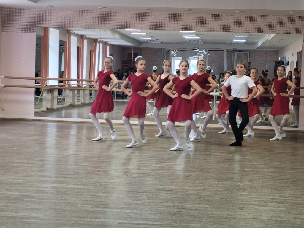 народный танец